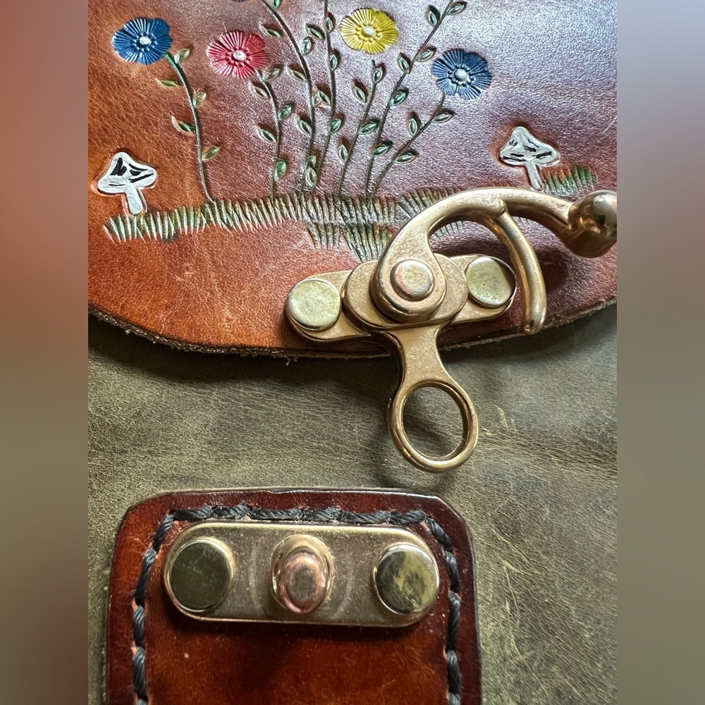 Beautiful Phillimore Hand Tooled & Painted Bohemian Bag - Picture 5 of 7